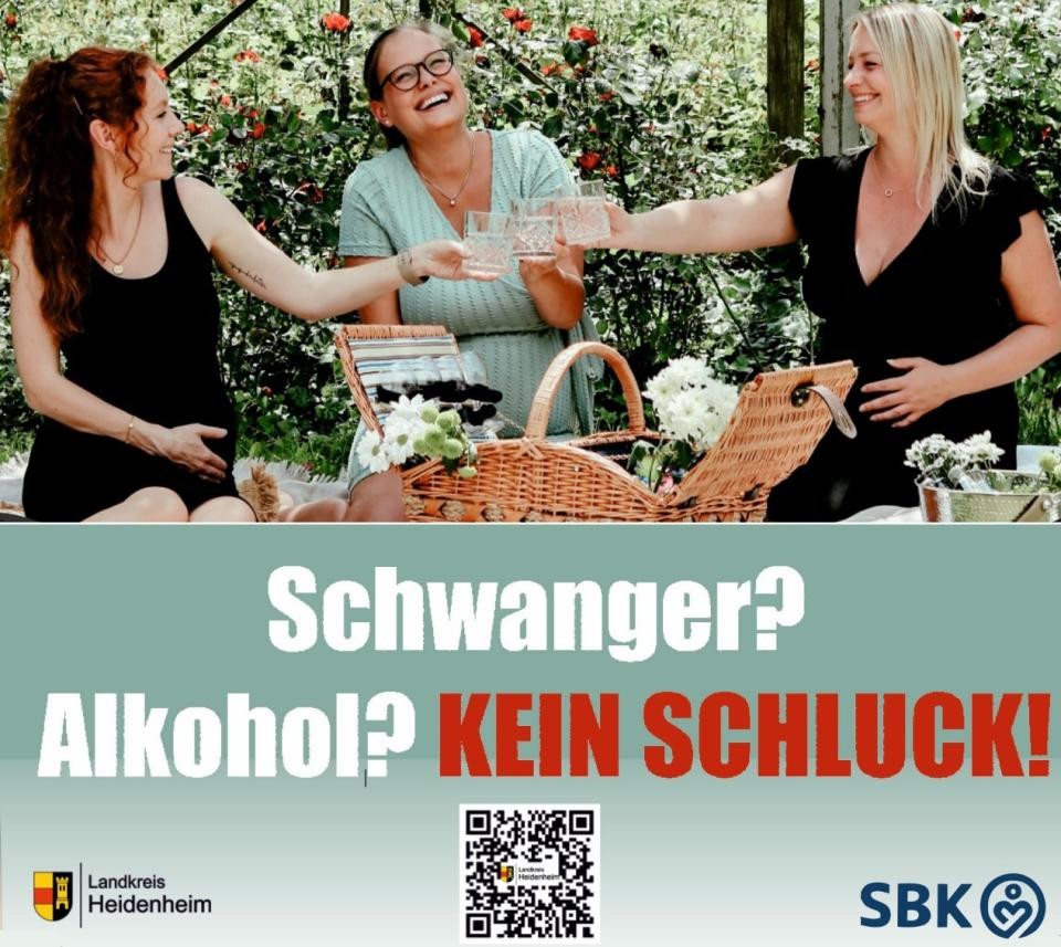 Plakat: 3 schwangere Frauen trinken Wasser
